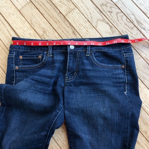 American Eagle Jeans - Picture 7 of 9